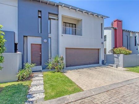 4 Bedroom House in Fourways