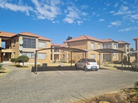 2 Bedroom Apartment in Vanderbijlpark Sw
