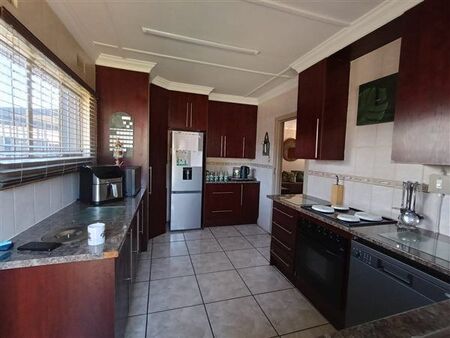 3 Bedroom House in Strubenvale