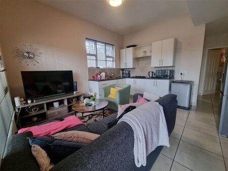 1 Bedroom Apartment in Kempton Park West