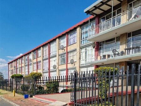 2 Bedroom Apartment in Symhurst