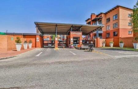 2 Bedroom Apartment in Eveleigh