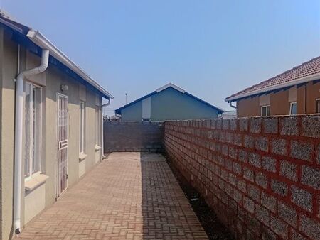 3 Bedroom House in Windmill Park