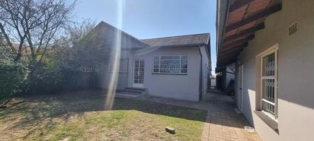 3 Bedroom House in Mackenzie Park