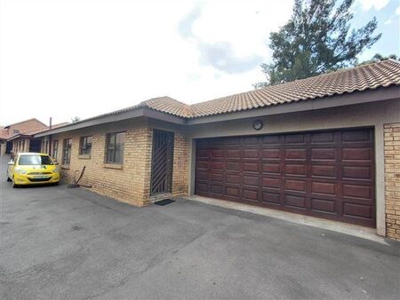 3 Bedroom Simplex in New Redruth