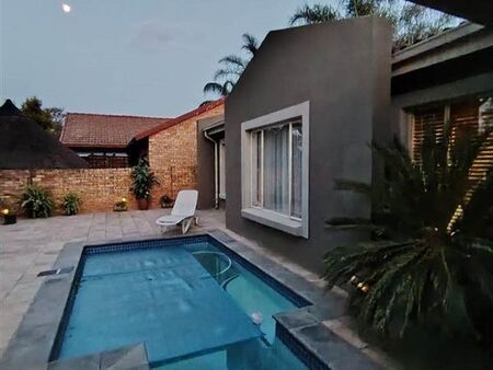 3 Bedroom House in Amberfield