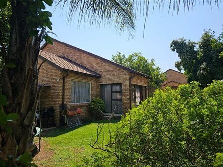 3 Bedroom Duplex in Amberfield