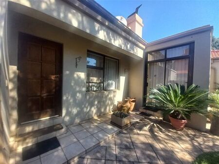3 Bedroom Townhouse in Eldoglen