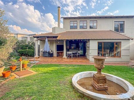 4 Bedroom House in Centurion Golf Estate