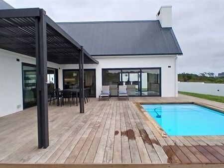 3 Bedroom House in St Francis Links