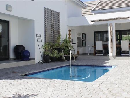 4 Bedroom House in St Francis Bay