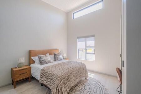 2 Bedroom Apartment in Menlo Park