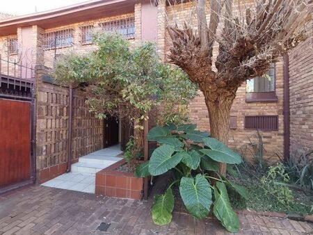 4 Bedroom Townhouse in Hatfield