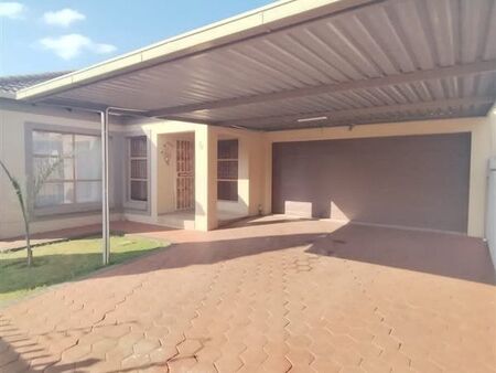 3 Bedroom House in Montana