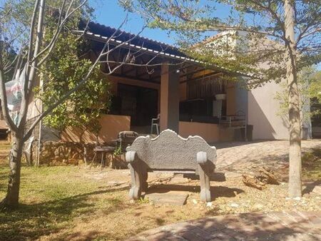 5 Bedroom House in Rietondale