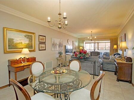 2 Bedroom Apartment in Hyde Park