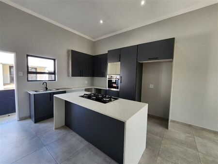 2 Bedroom Apartment in Bryanston