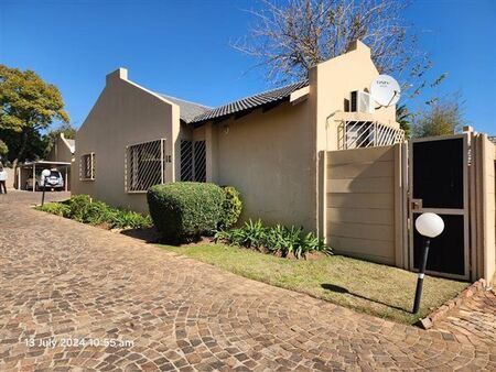 3 Bedroom Cluster in Morningside