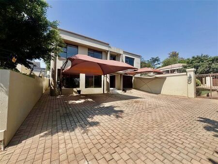 1 Bedroom Apartment in Linden