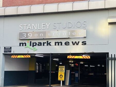 Studio Apartment in Milpark