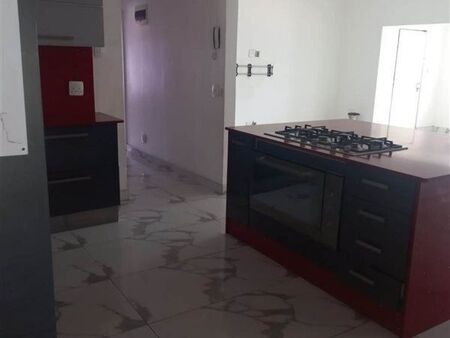 5 Bedroom House in Athlone Park