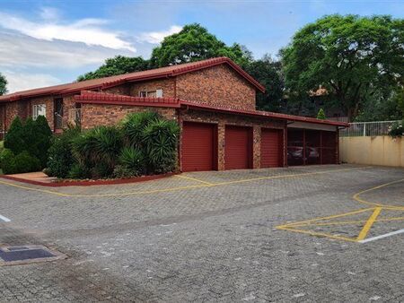 3 Bedroom Townhouse in La Montagne