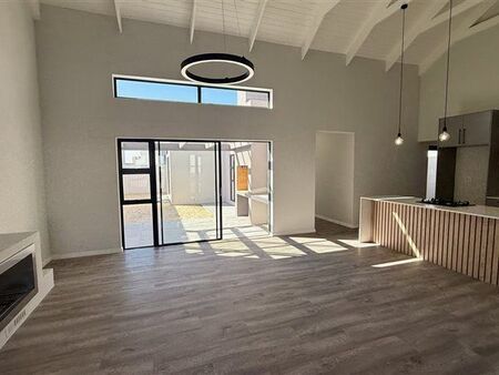 3 Bedroom House in Sandown