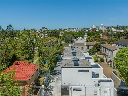 3 Bedroom Townhouse in Claremont