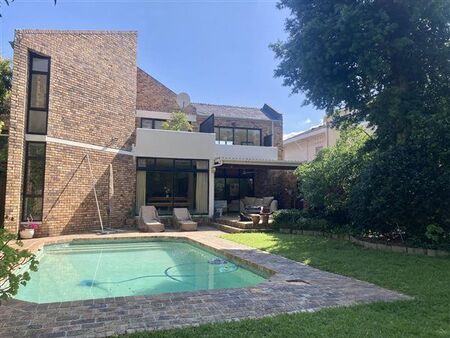 5 Bedroom House in Rondebosch