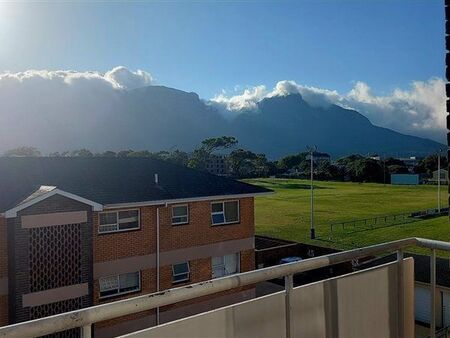 2 Bedroom Apartment in Claremont