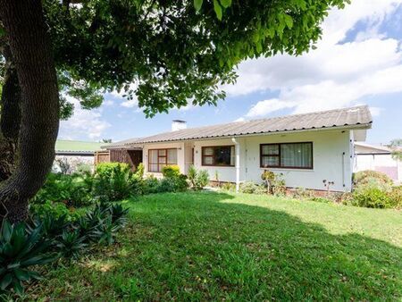 3 Bedroom House in Clamhall