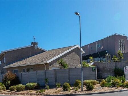 2 Bedroom Apartment in Van Riebeeckstrand