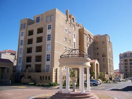 3 Bedroom Apartment in Century City