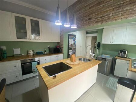 2 Bedroom Townhouse in Salt River