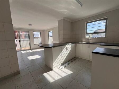 3 Bedroom House in Vredekloof East