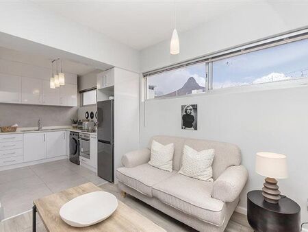 Studio Apartment in Sea Point