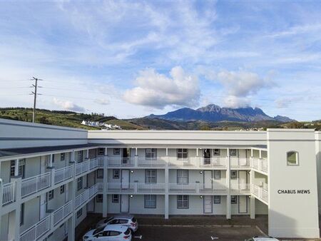 2 Bedroom Apartment in Nuutgevonden