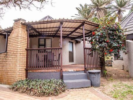 2 Bedroom Townhouse in Melville