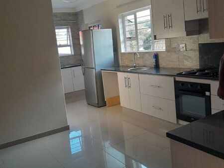 3 Bedroom Apartment in Park Rynie