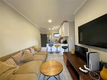 3 Bedroom Apartment in Waterfall