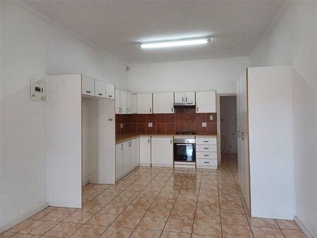 2 Bedroom Flat in Country Club