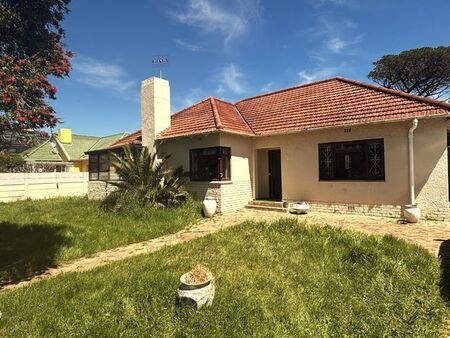 3 Bedroom house to rent in Pinelands, Cape Town