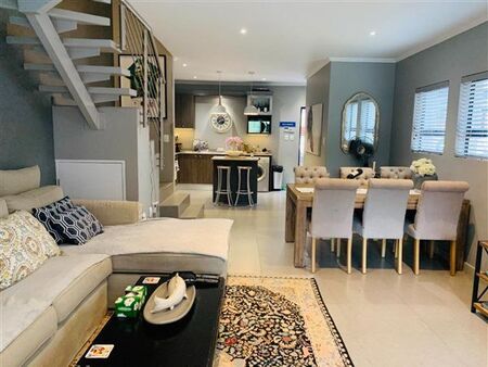 2 Bedroom Cluster in Bryanston