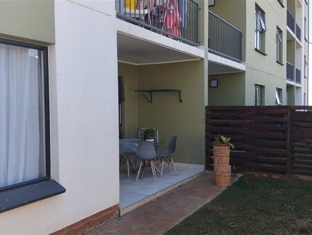 2 Bedroom Apartment in Linbro Park