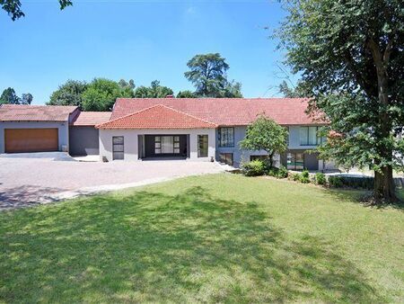 4 Bedroom House in Bryanston