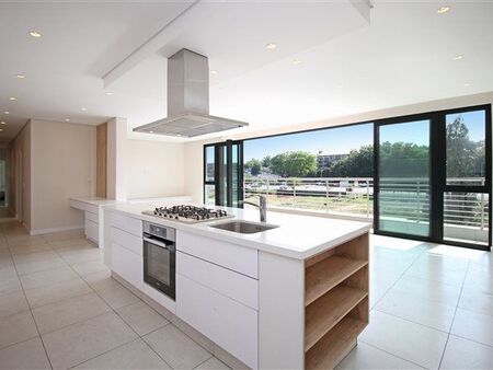 3 Bedroom Apartment in Glenadrienne