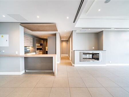 3 Bedroom Penthouse in Rosebank