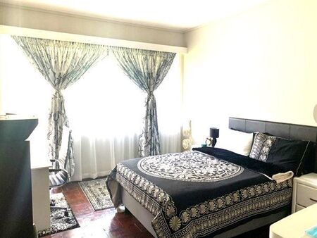 2 Bedroom Apartment in Parktown