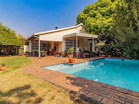 1 Bedroom Garden Cottage in Blairgowrie