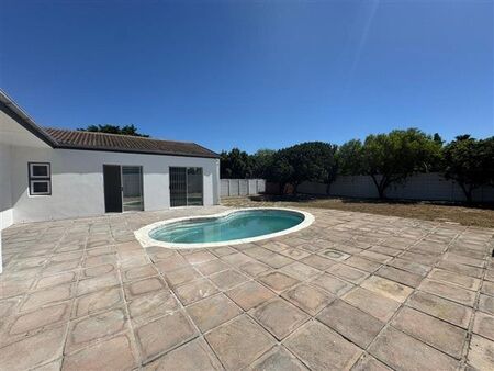 3 Bedroom House in Milnerton Ridge